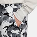 Nike Club Fleece Men's Woven Flow Shorts