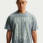 Nike Men's T-Shirt