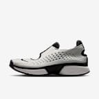 Metallic Silver/Vast Grey/Black