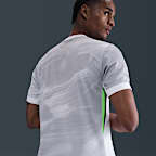 Segunda equipación Stadium VfL Wolfsburgo 2025/2026 Camiseta de manga corta de fútbol Replica Nike Dri-FIT - Hombre