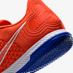 Nike React Gato Indoor/Court Low-Top Soccer Shoes