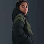 Paris Saint-Germain Nike Football-jakke med hætte og syntetisk fyld til større børn