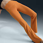 ナイキ ゼンビー ウィメンズ ハイウエスト フレアード レギンス