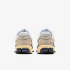 Nike Zoom Vomero 5 Men's Shoes