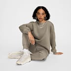 Nike Sportswear Phoenix Fleece Women's Oversized Crew-Neck Sweatshirt