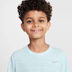 เสื้อเทรนนิ่งเด็กโต Nike Dri-FIT Miler (ชาย)