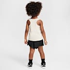 Conjunto de 2 piezas de camiseta de tirantes y shorts de malla Wild Flower para infantil Nike Dri-FIT