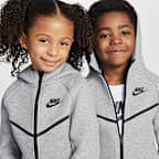 Tvådelat set Nike Sportswear Tech Fleece med hel dragkedja för barn
