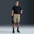 Shorts versátiles Dri-FIT de 23 cm sin forro para hombre Nike Form