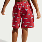 Conjunto de playera de manga larga y short para niño talla pequeña Nike Swim