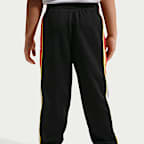 Pants de French Terry Victory Lap para niños talla pequeña Nike Sportswear