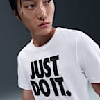 Nike Sportswear Men's T-Shirt