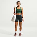 Nike Zenvy Gepolsterter Longline-Sport-BH mit leichtem Halt