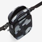 Nike Heritage Cross-Body Bag (4L)