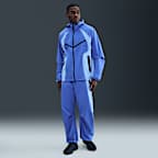 Nike Tech Men's Dri-FIT Woven Color-Block Windrunner Loose Jacket