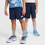 Ensemble t-shirt imprimé et short en molleton léger Nike pour enfant