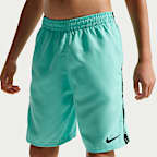 Shorts de playa o alberca con forro de ropa interior de 18 cm para niño talla grande Nike Swim Breaker Logo Tape