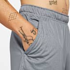 Calções versáteis sem forro de 23 cm Dri-FIT Nike Totality para homem