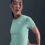 ナイキ トレイル ウィメンズ Dri-FIT ショートスリーブ ランニングトップ