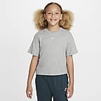 Nike Sportswear Essential Big Kids' (Girls') T-Shirt