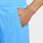 กางเกงขาสั้นอเนกประสงค์ 7 นิ้วไม่มีซับในผู้ชาย Nike Dri-FIT Form