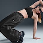 Pants brillantes para mujer Nike Sportswear Windrunner