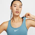 สปอร์ตบราผู้หญิงเสริมฟองน้ำ Nike Swoosh Medium Support