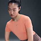 เสื้อแขนสั้นผู้หญิง Dri-FIT Nike One Classic