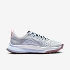 Nike Pegasus Trail 4 女款越野跑鞋