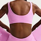 Nike One sports-BH med innlegg og middels støtte til dame