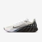 Summit White/White/Black/Black