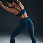 Nike Universa Yüksek Belli Bilek Üstü Ön Dikişsiz Kadın Taytı