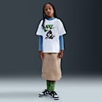 Playera para niños talla grande Nike Sportswear