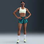 Shorts Dri-FIT estampados con forro de ropa interior para mujer Nike One
