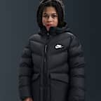 Nike Sportswear All Day Play Older Kids' Therma-FIT Loose-Fit Full-Length Puffer Parka