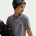 Chelsea F.C. Older Kids' Nike Football T-Shirt