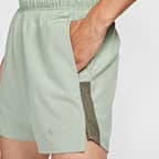 Nike Dri-FIT Challenger Men's 13cm (approx.) Brief-Lined Versatile Shorts