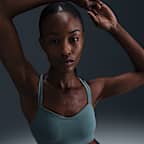 Nike Zenvy Strappy Women's Light-Support Padded Sports Bra