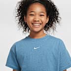 Nike Sportswear Essential Older Kids' (Girls') T-Shirt