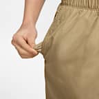 Shorts cargo de 23 cm con forro completo para hombre Nike Swim Voyage