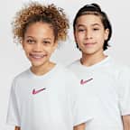 Playera de fútbol de manga corta Dri-FIT para niños talla grande Nike Academy