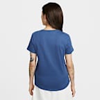 Nike Sportswear Essentials Women's Logo T-Shirt