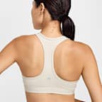 สปอร์ตบราผู้หญิงเสริมฟองน้ำ Nike Swoosh Medium Support