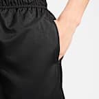 กางเกงขาสั้น Flow ผู้ชายแบบทอ Nike Club