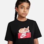 Nike Sportswear Older Kids' T-Shirt
