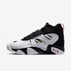 Nike Air Diamond Turf II Men's Shoes - Black/Fire Red/Metallic Gold/White