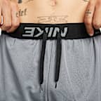 Calções versáteis sem forro de 23 cm Dri-FIT Nike Totality para homem