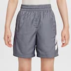 Shorts de tejido Woven de 15 cm para niños talla grande Nike Sportswear Club