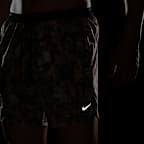 Nike Stride Men's Dri-FIT 18cm (approx) Brief-Lined Printed Running Shorts
