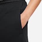 Nike Standard Issue Men's Dri-FIT 8" Basketball Shorts